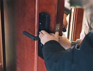 沙坪坝24小时上门开锁公司